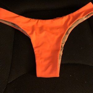 Mindori bikini bottom.